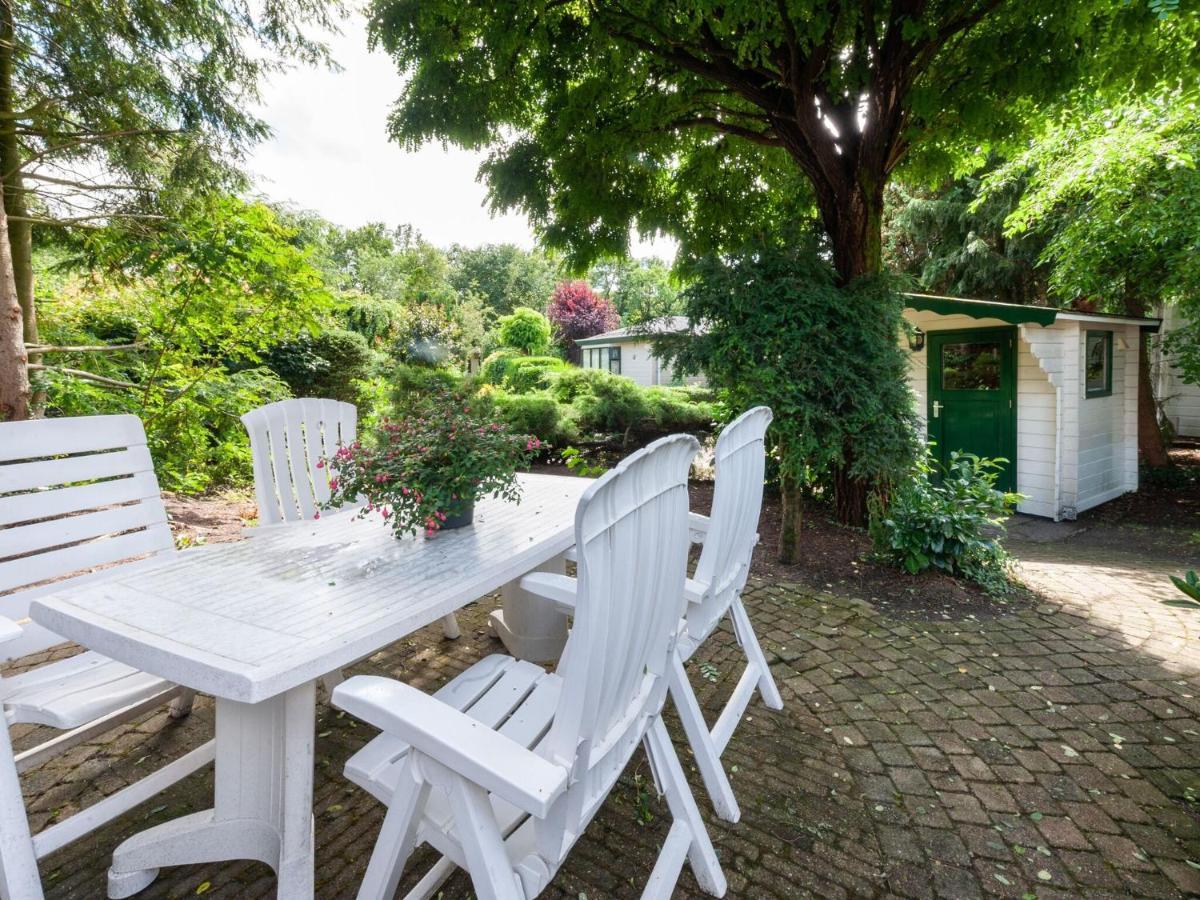 Stegeren Tasteful Chalet Near Ommen For Family מראה חיצוני תמונה