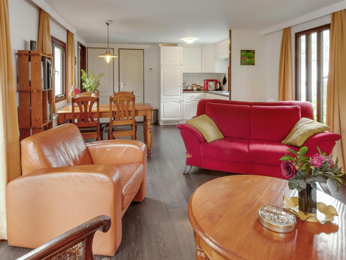 Stegeren Tasteful Chalet Near Ommen For Family מראה חיצוני תמונה